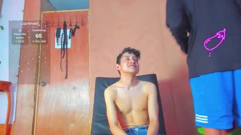 Snapshot of eros_fang chatting on September 27, 12:32 pm eros_fang online show from September 27, 12:32 pm