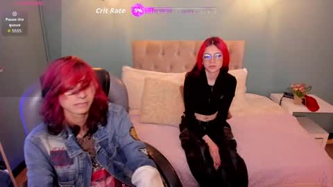eros_nyx_ online show from May 18, 12:55 pm