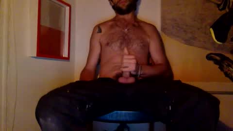 Snapshot of eroselavie chatting on October 8, 7:11 pm eroselavie online show from October 8, 7:11 pm