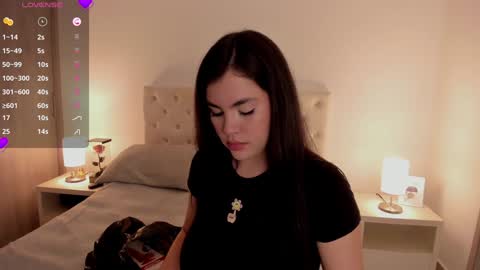 Snapshot of erotic_boobs chatting on December 21, 9:58 pm Karen online show from December 21, 9:58 pm