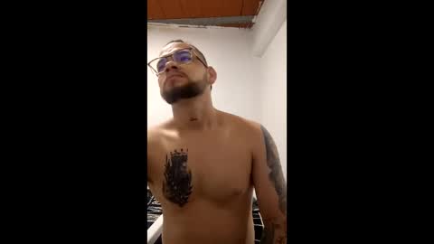 Snapshot of erotic_couplesex01 chatting on December 19, 6:59 pm erotic_couplesex01 online show from December 19, 6:59 pm