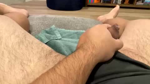Snapshot of erotic_handhug chatting on October 2, 12:17 am erotic_handhug online show from October 2, 12:17 am