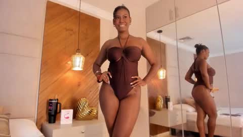 Snapshot of eroticalana_ chatting on February 23, 11:57 pm Alana online show from February 23, 11:57 pm