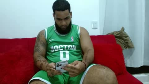 Snapshot of eroticoblack chatting on September 22, 12:12 am Eroticoblack online show from September 22, 12:12 am