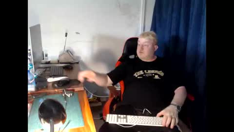 Tom Delaney online show from May 20, 4:29 am