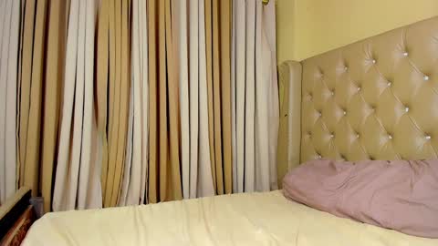 monica online show from December 23, 1:18 am