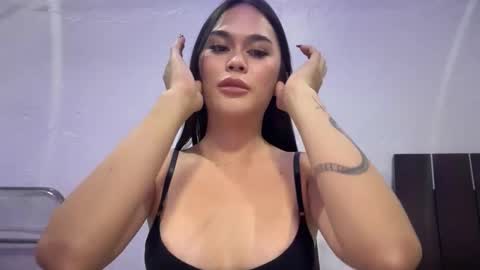 monica online show from October 14, 9:15 pm