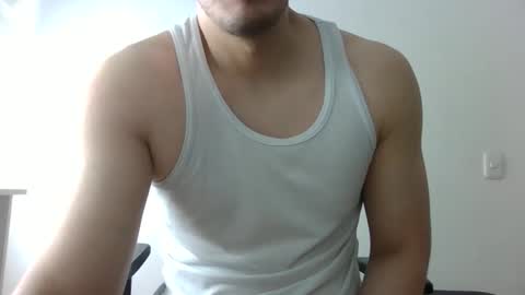 Snapshot of erra311 chatting on March 11, 3:18 pm erra311 online show from March 11, 3:18 pm