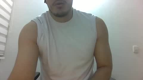 Snapshot of erra311 chatting on March 20, 7:02 am erra311 online show from March 20, 7:02 am