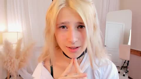 Snapshot of error_occurred_ chatting on March 18, 12:08 pm Error online show from March 18, 12:08 pm