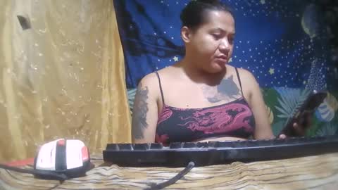 Snapshot of ervanamorge chatting on October 10, 12:04 pm Ervana online show from October 10, 12:04 pm