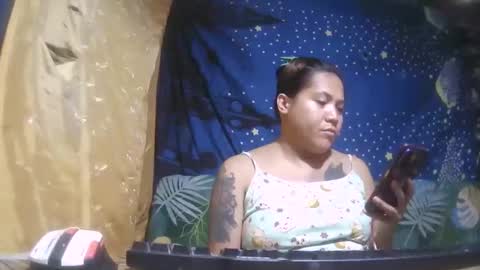 Snapshot of ervanamorge chatting on October 11, 3:50 am Ervana online show from October 11, 3:50 am