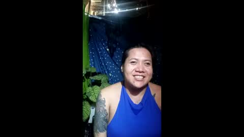 Snapshot of ervanamorge chatting on March 2, 5:08 am Ervana online show from March 2, 5:08 am