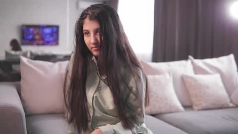 Snapshot of erynharteau chatting on February 6, 10:29 am Hi Im Lori online show from February 6, 10:29 am