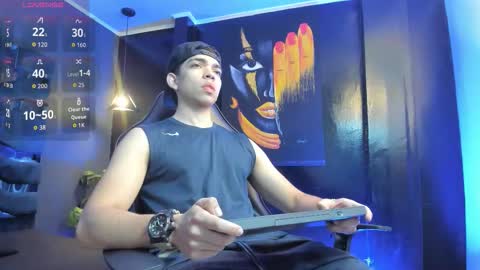 Snapshot of eryonbradley chatting on October 17, 11:13 am Eryon online show from October 17, 11:13 am