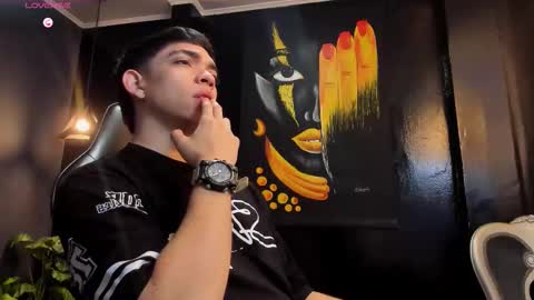 Snapshot of eryonbradley chatting on October 29, 11:23 am Eryon online show from October 29, 11:23 am