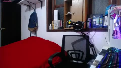 Esteban online show from February 16, 2:42 am
