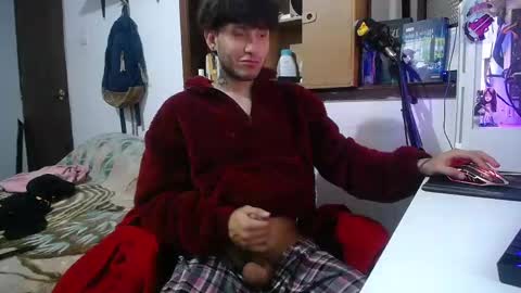 Esteban online show from February 23, 9:26 pm