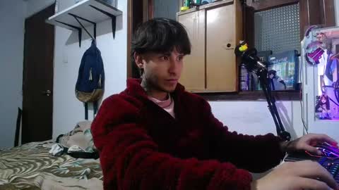 Esteban online show from March 7, 12:48 am