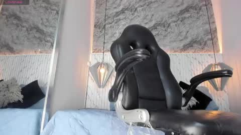 Esmeralda online show from May 6, 8:36 pm