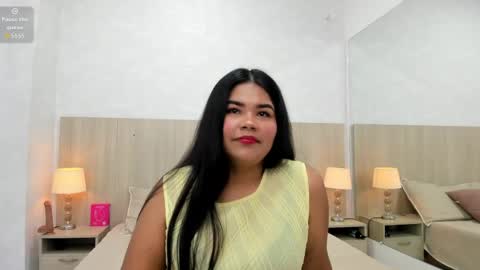 Esmeralda online show from April 24, 7:27 pm