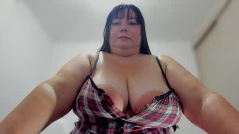 Esmeralda online show from December 16, 11:07 pm