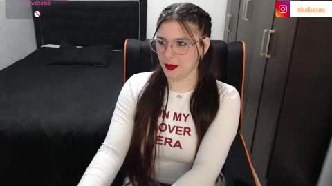 Snapshot of espagamer5 chatting on September 27, 6:57 pm Xbebetax online show from September 27, 6:57 pm