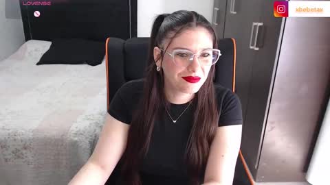 Snapshot of espagamer5 chatting on October 9, 6:50 pm Xbebetax online show from October 9, 6:50 pm