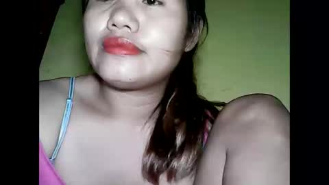Snapshot of especialgirl_28 chatting on January 26, 6:37 pm especialgirl_28 online show from January 26, 6:37 pm