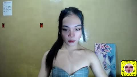 Snapshot of especialluv4you chatting on March 3, 12:11 pm especialluv4you online show from March 3, 12:11 pm