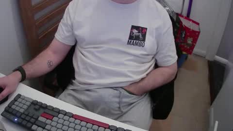 Snapshot of essex_wild chatting on January 9, 10:11 pm Morph online show from January 9, 10:11 pm