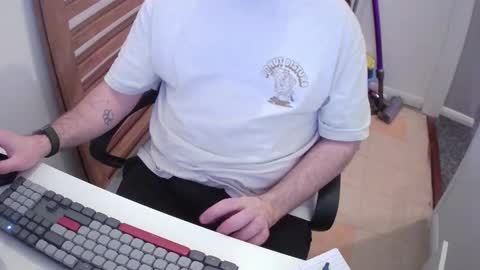 Snapshot of essex_wild chatting on February 7, 9:40 pm Morph online show from February 7, 9:40 pm