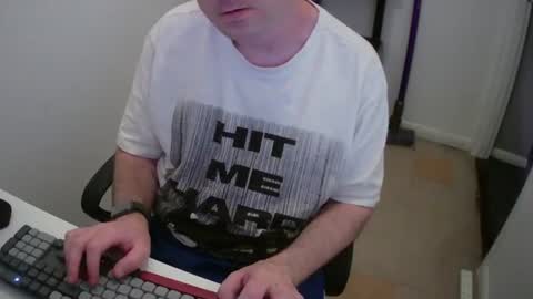 Morph online show from July 3, 8:37 pm