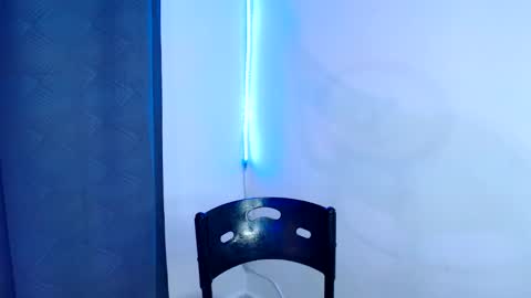 Snapshot of esteban_fer chatting on December 15, 2:41 am Esteban Fernandez online show from December 15, 2:41 am