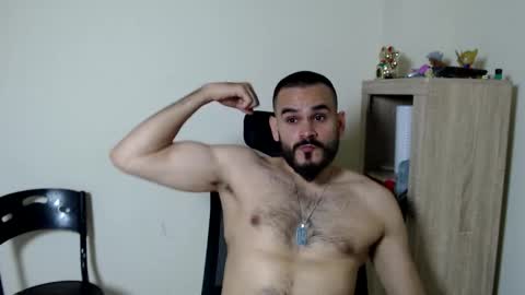 Esteban Fernandez online show from March 11, 3:23 am