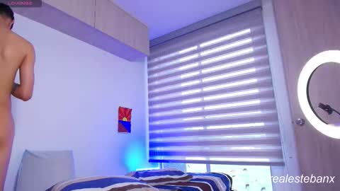 E S T E B A N online show from September 30, 9:42 pm