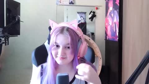 Kate online show from March 29, 7:19 am