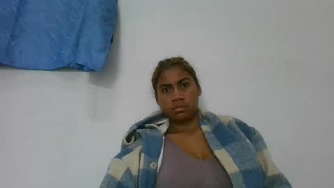 Snapshot of estelah796836 chatting on June 11, 2:53 am estelah796836 online show from June 11, 2:53 am