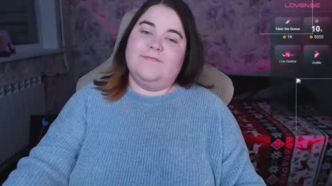 estelle_hicks online show from November 4, 6:51 pm