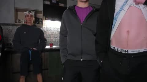 LOUIS online show from February 9, 11:03 am