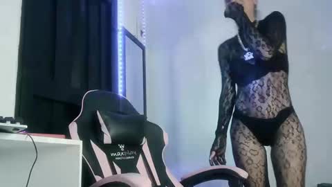 dulce luna online show from September 13, 12:10 am