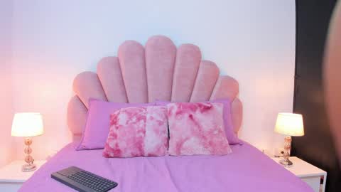 Estrella Garcia  online show from April 3, 12:58 pm