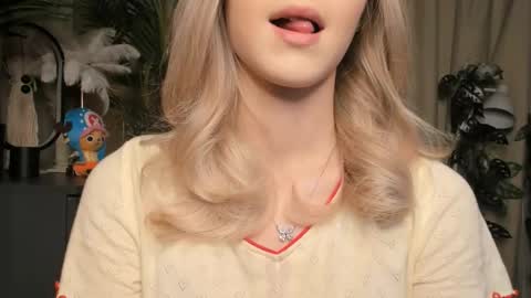 Natalie online show from February 13, 5:47 am