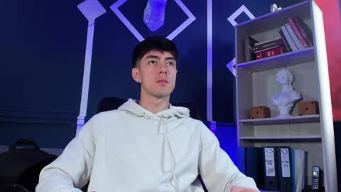 Snapshot of etham_wolf_ chatting on September 25, 12:42 pm Etham online show from September 25, 12:42 pm