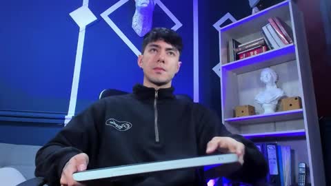 Snapshot of etham_wolf_ chatting on October 14, 11:22 am Etham online show from October 14, 11:22 am