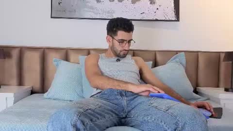 Ethan online show from July 1, 7:02 pm