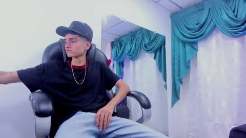 Ethan online show from December 13, 11:06 pm