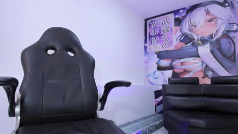 Ethan online show from September 30, 9:36 am