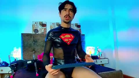 ethan  online show from May 5, 3:36 am
