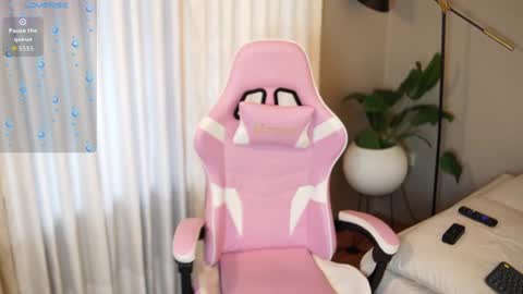 Snapshot of ethan_occonor chatting on October 4, 2:15 pm ethan_occonor online show from October 4, 2:15 pm